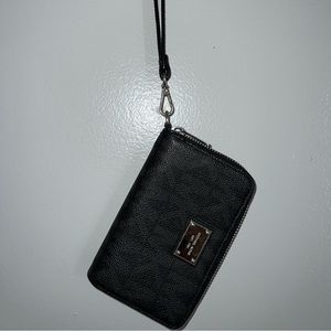 Michael Kors Wristlet